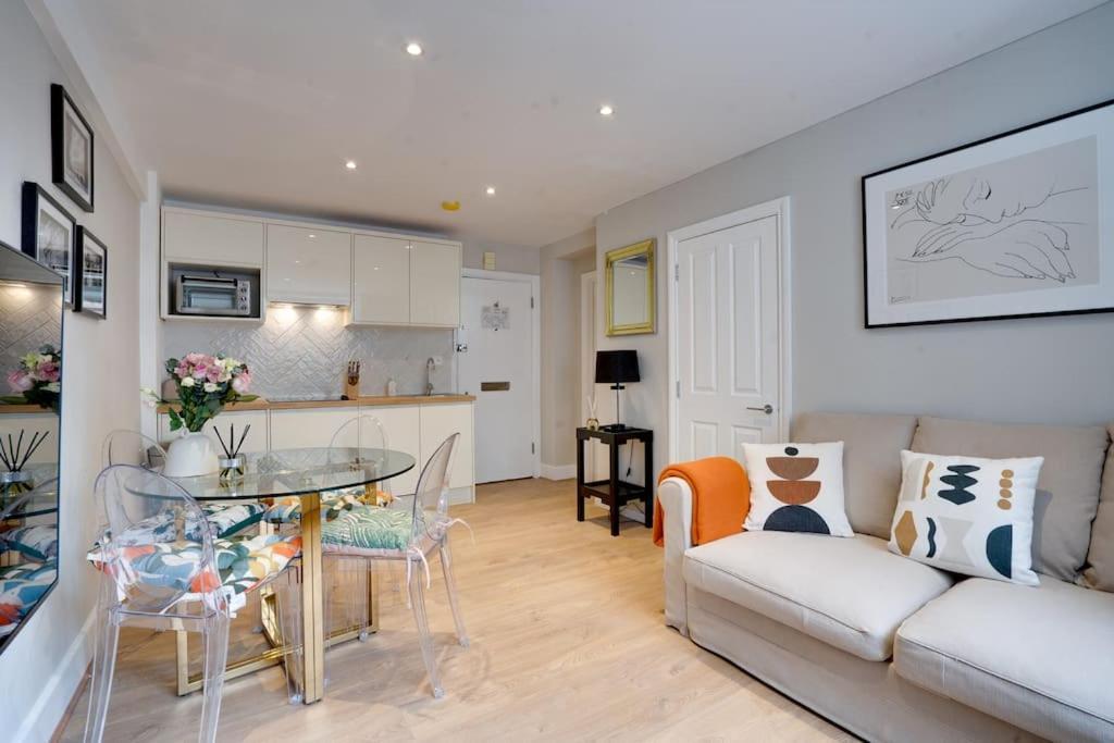 Glamorous Art Deco Flat In Chelsea London Exteriör bild